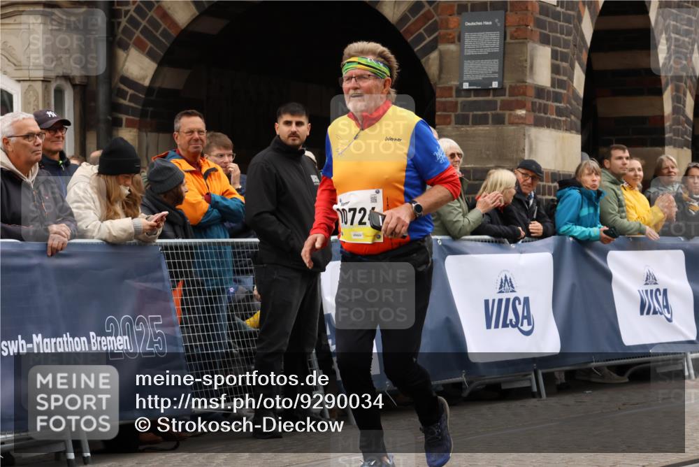 05.10.2025 - 20. swb-Marathon Bremen Strokosch-Dieckow http://msf.ph/oto/9290034 05.10.2025 11:23:17 Ziel 10724 meine-sportfotos.de