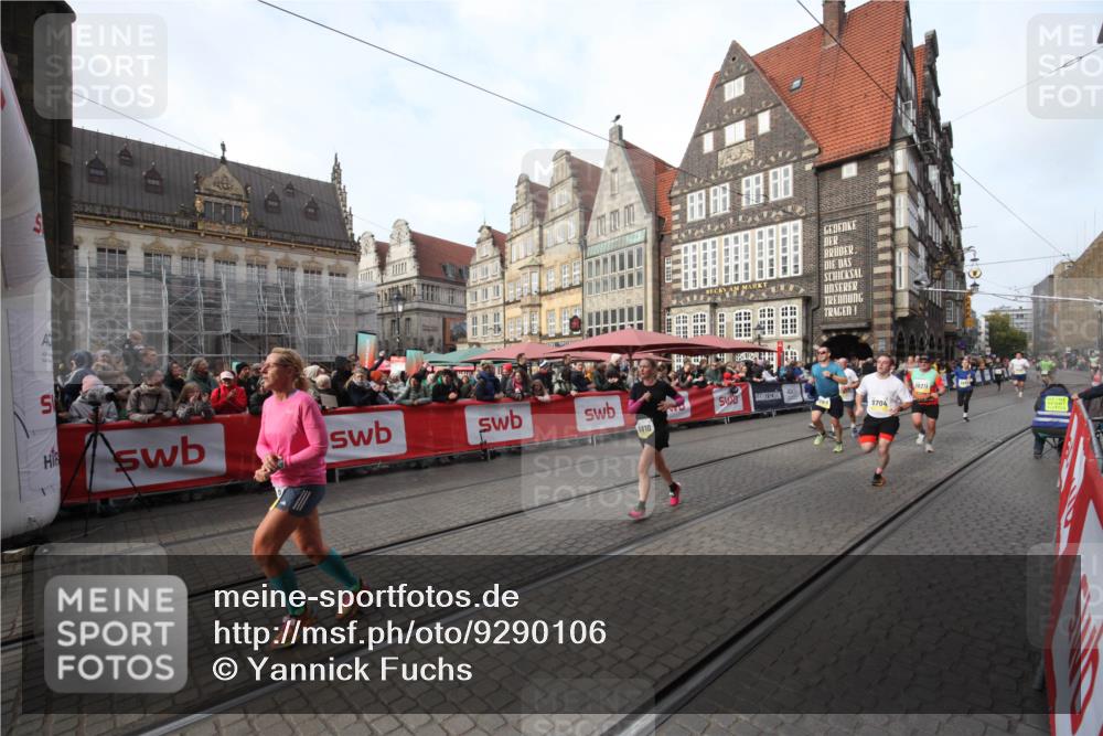 05.10.2025 - 20. swb-Marathon Bremen Yannick Fuchs http://msf.ph/oto/9290106 05.10.2025 10:48:28 Ziel 8787, 9223, 9298, 9404, 9665, 9704, 9810, 9958, 10109, 10131, 10211 meine-sportfotos.de