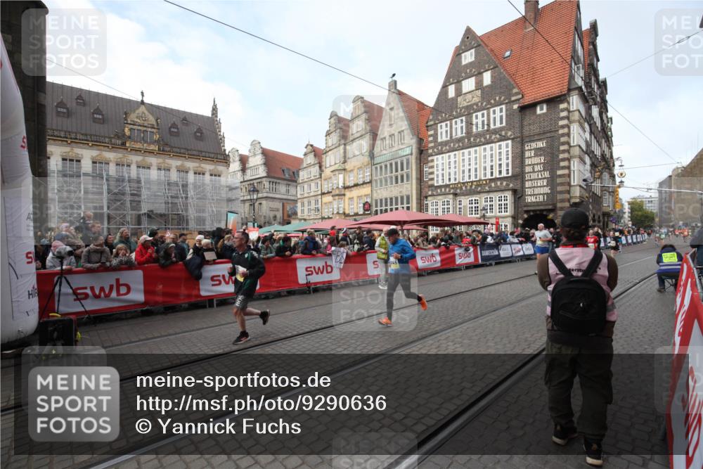 05.10.2025 - 20. swb-Marathon Bremen Yannick Fuchs http://msf.ph/oto/9290636 05.10.2025 10:50:15 Ziel 9579, 9645, 9689, 10356, 10400, 11104 meine-sportfotos.de