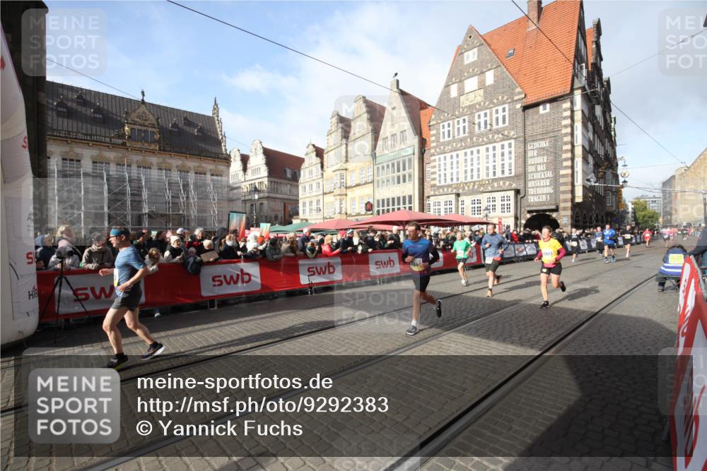 05.10.2025 - 20. swb-Marathon Bremen Yannick Fuchs http://msf.ph/oto/9292383 05.10.2025 10:56:47 Ziel 8118, 9266, 10059, 10644, 10683, 11426, 11734 meine-sportfotos.de