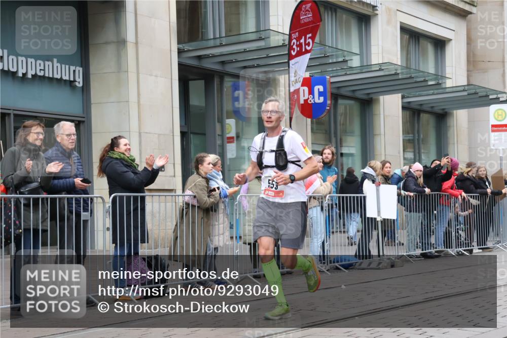 05.10.2025 - 20. swb-Marathon Bremen Strokosch-Dieckow http://msf.ph/oto/9293049 05.10.2025 12:43:59 Ziel 5, 8, 263, 364, 559, 942, 1618, 1687, 9110, 5, 8, 263, 364, 559, 942, 1618, 1687, 9110 meine-sportfotos.de
