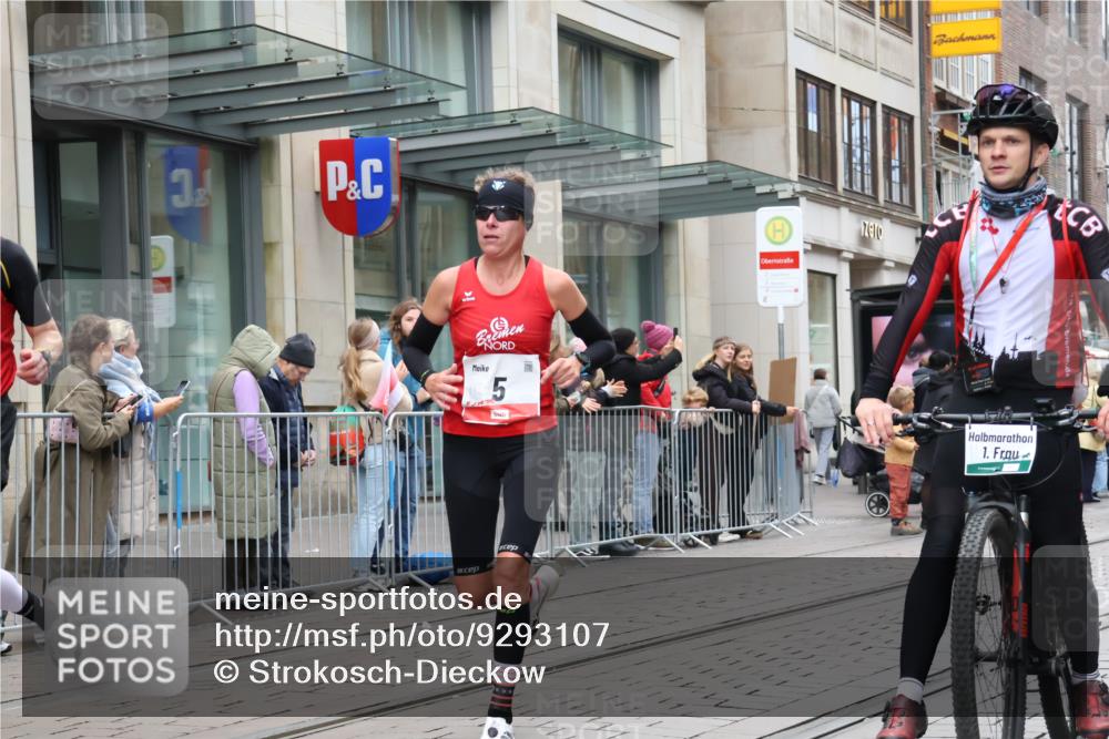 05.10.2025 - 20. swb-Marathon Bremen Strokosch-Dieckow http://msf.ph/oto/9293107 05.10.2025 12:44:14 Ziel 5, 6, 8, 263, 1618, 1687, 2175, 9110, 5, 6, 8, 263, 1618, 1687, 2175, 9110 meine-sportfotos.de
