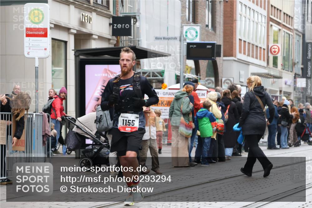 05.10.2025 - 20. swb-Marathon Bremen Strokosch-Dieckow http://msf.ph/oto/9293294 05.10.2025 12:45:00 Ziel 593, 1155, 1334, 1969, 593, 1155, 1334, 1969 meine-sportfotos.de