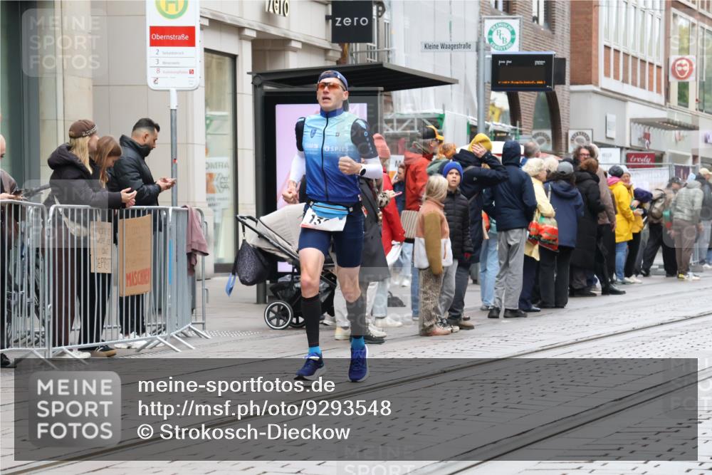05.10.2025 - 20. swb-Marathon Bremen Strokosch-Dieckow http://msf.ph/oto/9293548 05.10.2025 12:46:00 Ziel 1303, 1668, 2682, 1303, 1668, 2682 meine-sportfotos.de