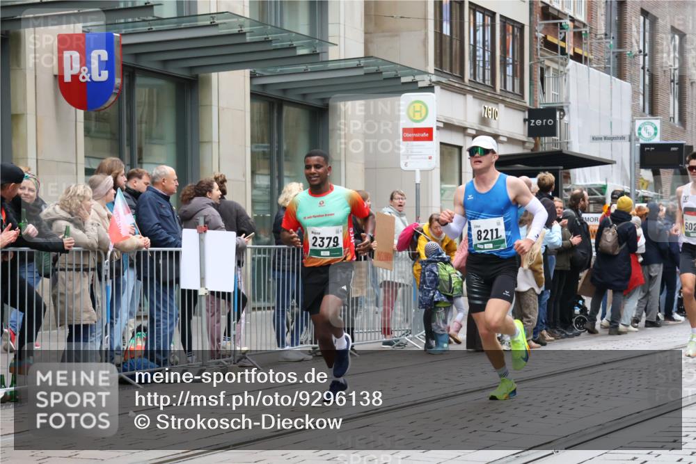 05.10.2025 - 20. swb-Marathon Bremen Strokosch-Dieckow http://msf.ph/oto/9296138 05.10.2025 12:57:16 Ziel 1088, 2168, 2683, 2909, 3153, 3817, 4635, 5028, 8211, 1088, 2168, 2683, 2909, 3153, 3817, 4635, 5028, 8211 meine-sportfotos.de