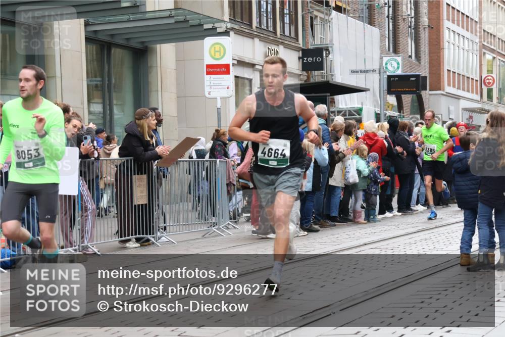05.10.2025 - 20. swb-Marathon Bremen Strokosch-Dieckow http://msf.ph/oto/9296277 05.10.2025 12:58:53 Ziel 623, 2130, 2385, 3219, 3391, 4158, 4664, 5908, 6224, 6423, 6912, 8053, 9095, 623, 2130, 2385, 3219, 3391, 4158, 4664, 5908, 6224, 6423, 6912, 8053, 9095 meine-sportfotos.de