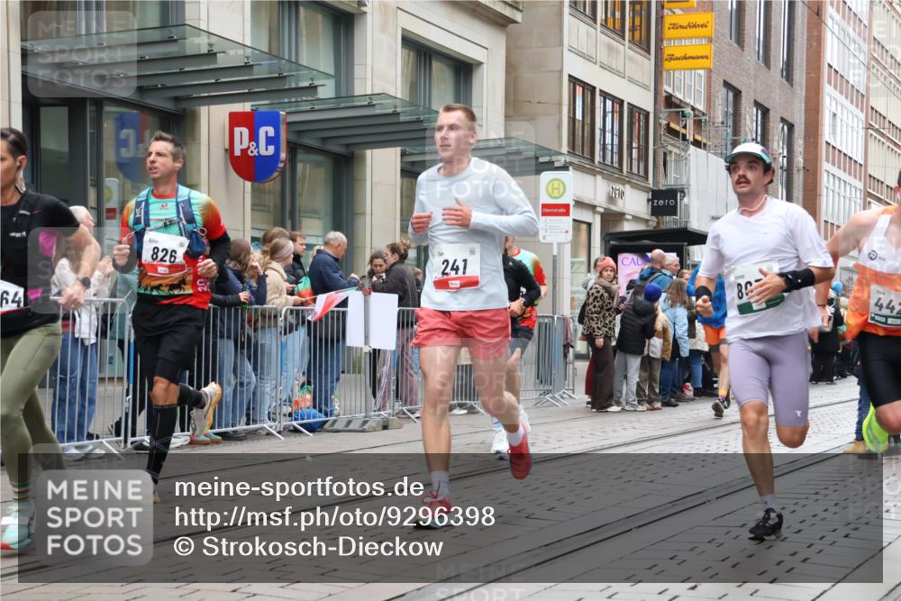 05.10.2025 - 20. swb-Marathon Bremen Strokosch-Dieckow http://msf.ph/oto/9296398 05.10.2025 13:00:02 Ziel 46, 241, 826, 1612, 1615, 1812, 2064, 2118, 2169, 4422, 6633, 6996, 7498, 7949, 8030, 46, 241, 826, 1612, 1615, 1812, 2064, 2118, 2169, 4422, 6633, 6996, 7498, 7949, 8030 meine-sportfotos.de