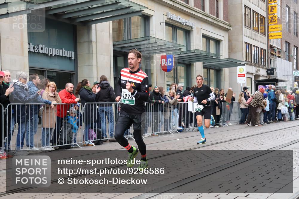 05.10.2025 - 20. swb-Marathon Bremen Strokosch-Dieckow http://msf.ph/oto/9296586 05.10.2025 13:02:33 Ziel 45, 288, 539, 2141, 2585, 3054, 3197, 3381, 4274, 4629, 45, 288, 539, 2141, 2585, 3054, 3197, 3381, 4274, 4629 meine-sportfotos.de
