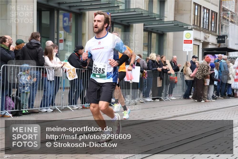 05.10.2025 - 20. swb-Marathon Bremen Strokosch-Dieckow http://msf.ph/oto/9296609 05.10.2025 13:02:45 Ziel 45, 288, 2036, 2141, 2585, 2939, 3197, 3381, 4629, 5831, 7675, 45, 288, 2036, 2141, 2585, 2939, 3197, 3381, 4629, 5831, 7675 meine-sportfotos.de
