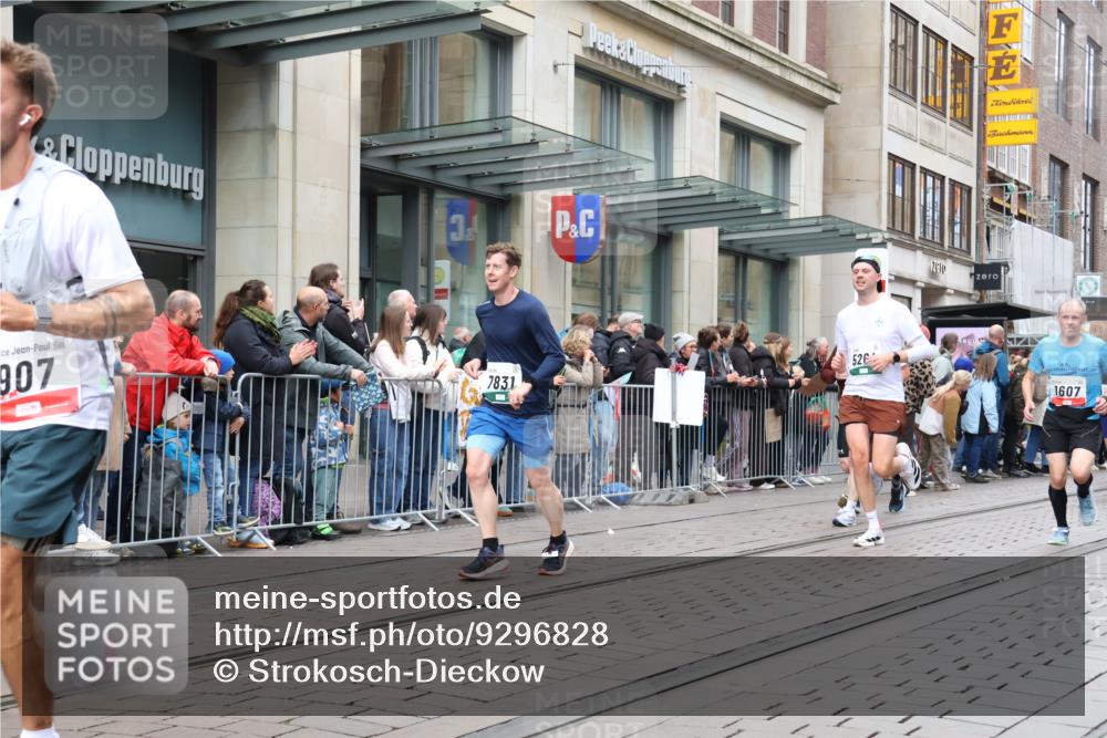 05.10.2025 - 20. swb-Marathon Bremen Strokosch-Dieckow http://msf.ph/oto/9296828 05.10.2025 13:05:08 Ziel 236, 907, 1607, 1641, 2092, 2249, 2360, 2974, 2990, 3819, 4291, 4313, 5103, 5264, 6251, 7831, 7987, 8507, 8923, 9114, 236, 907, 1607, 1641, 2092, 2249, 2360, 2974, 2990, 3819, 4291, 4313, 5103, 5264, 6251, 7831, 7987, 8507, 8923, 9114 meine-sportfotos.de
