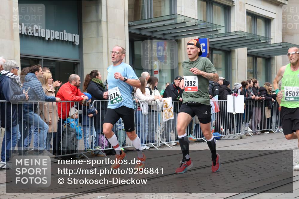 05.10.2025 - 20. swb-Marathon Bremen Strokosch-Dieckow http://msf.ph/oto/9296841 05.10.2025 13:05:12 Ziel 907, 1307, 1607, 1641, 2092, 2249, 2360, 2974, 2988, 2990, 3819, 4255, 4313, 4353, 5264, 6251, 7831, 7987, 8507, 8923, 9114, 907, 1307, 1607, 1641, 2092, 2249, 2360, 2974, 2988, 2990, 3819, 4255, 4313, 4353, 5264, 6251, 7831, 7987, 8507, 8923, 9114 meine-sportfotos.de