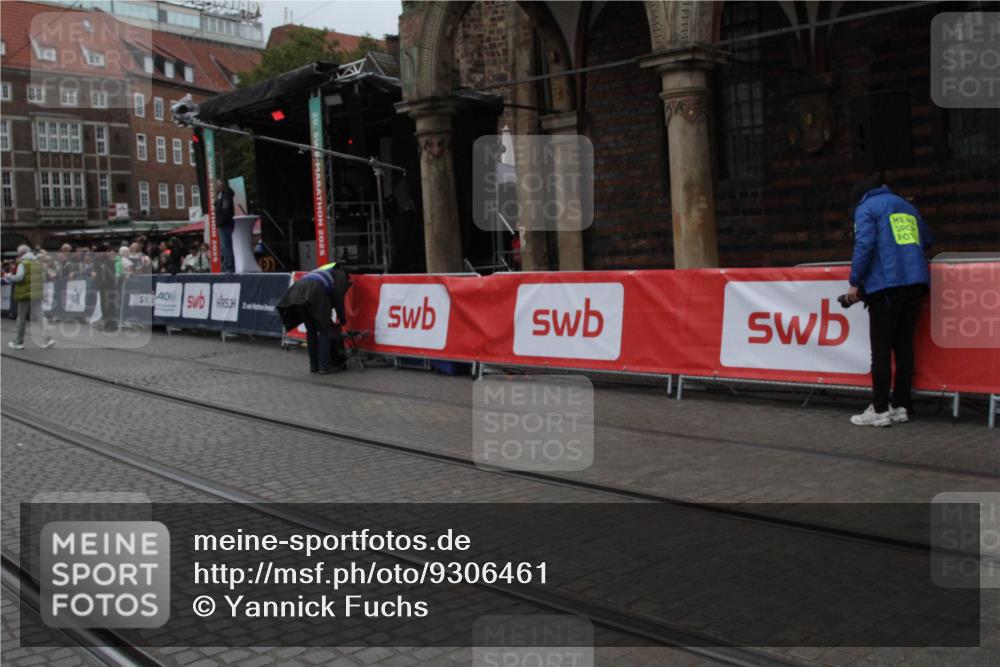 05.10.2025 - 20. swb-Marathon Bremen Yannick Fuchs http://msf.ph/oto/9306461 05.10.2025 11:58:54 Ziel  meine-sportfotos.de