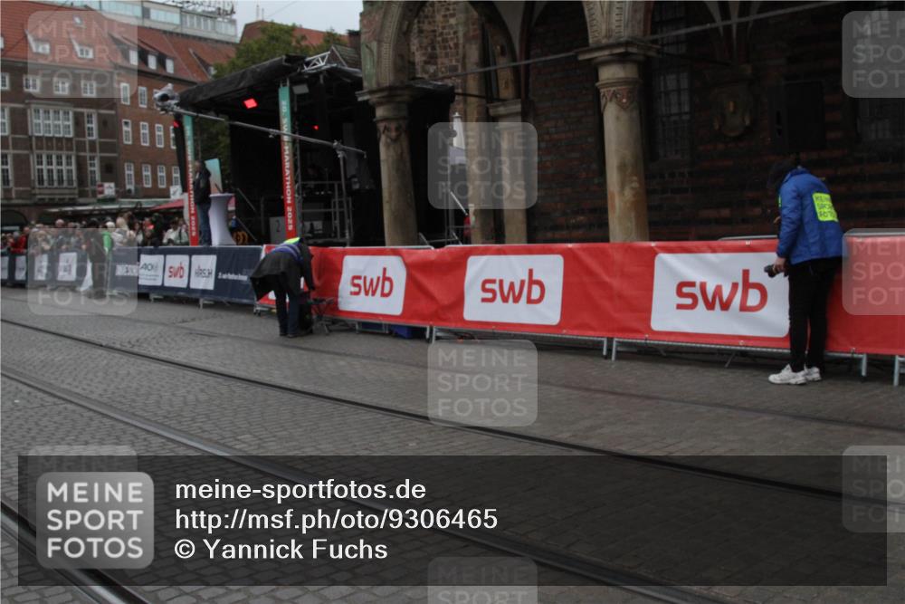 05.10.2025 - 20. swb-Marathon Bremen Yannick Fuchs http://msf.ph/oto/9306465 05.10.2025 11:58:56 Ziel  meine-sportfotos.de