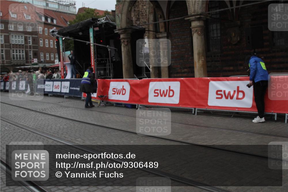 05.10.2025 - 20. swb-Marathon Bremen Yannick Fuchs http://msf.ph/oto/9306489 05.10.2025 11:59:07 Ziel  meine-sportfotos.de