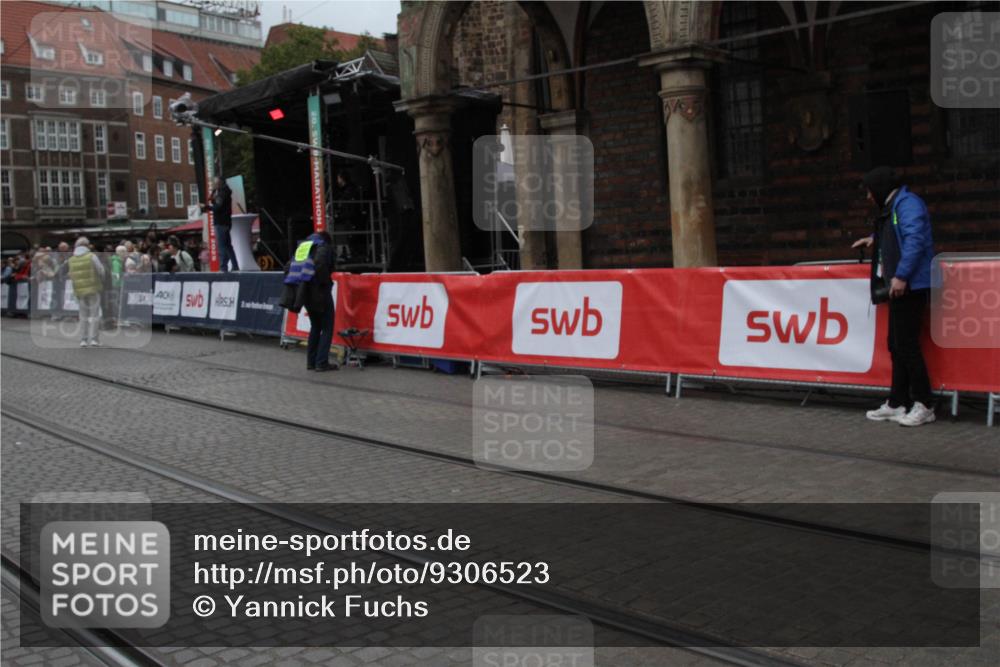 05.10.2025 - 20. swb-Marathon Bremen Yannick Fuchs http://msf.ph/oto/9306523 05.10.2025 11:59:35 Ziel  meine-sportfotos.de