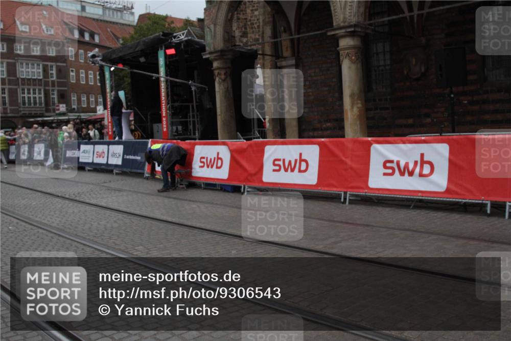 05.10.2025 - 20. swb-Marathon Bremen Yannick Fuchs http://msf.ph/oto/9306543 05.10.2025 11:59:47 Ziel  meine-sportfotos.de
