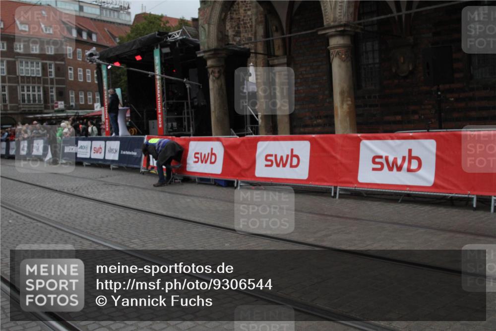 05.10.2025 - 20. swb-Marathon Bremen Yannick Fuchs http://msf.ph/oto/9306544 05.10.2025 11:59:48 Ziel  meine-sportfotos.de