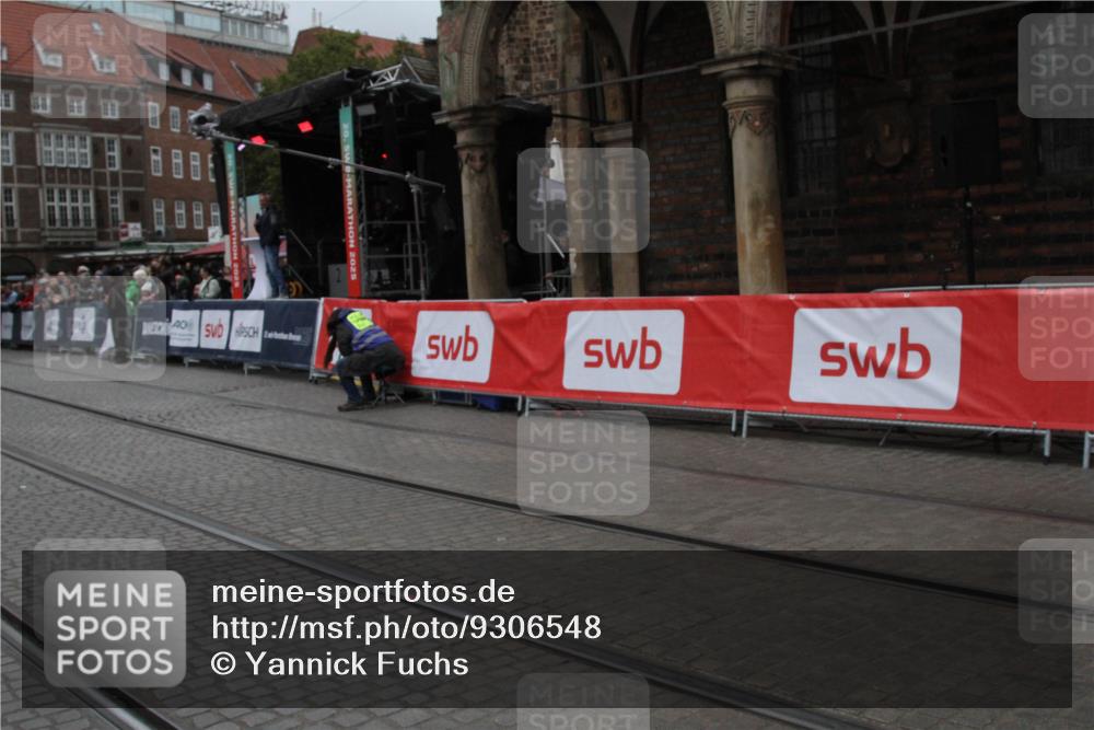 05.10.2025 - 20. swb-Marathon Bremen Yannick Fuchs http://msf.ph/oto/9306548 05.10.2025 11:59:50 Ziel  meine-sportfotos.de