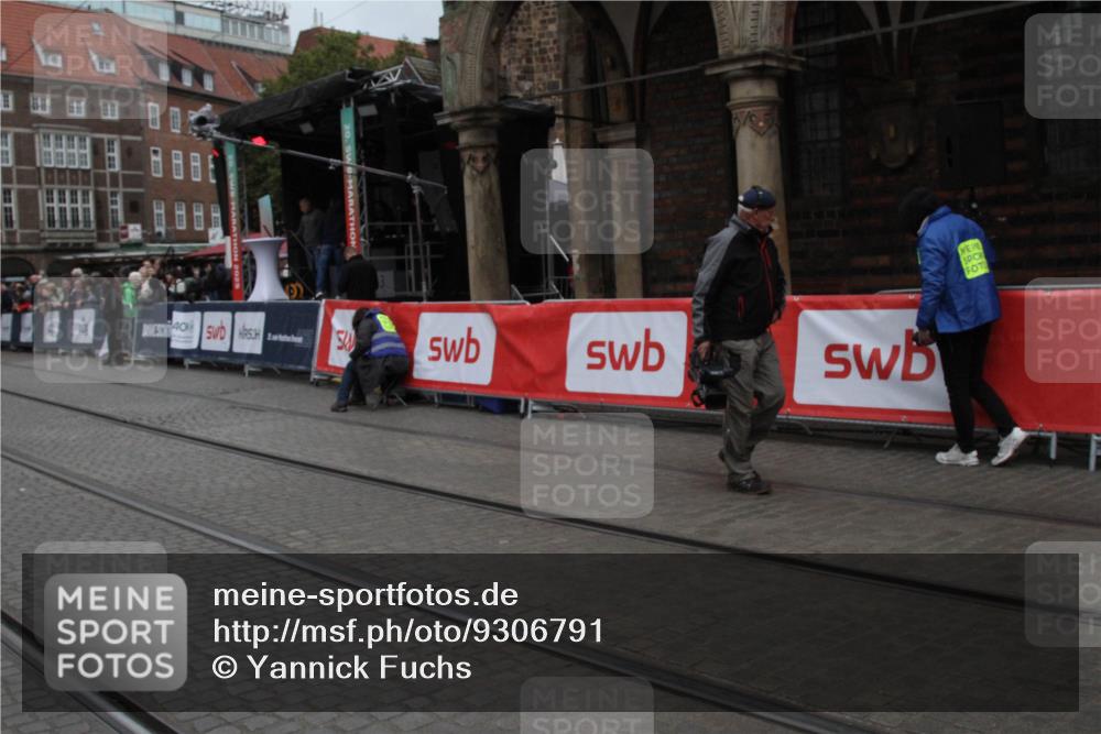 05.10.2025 - 20. swb-Marathon Bremen Yannick Fuchs http://msf.ph/oto/9306791 05.10.2025 12:00:45 Ziel  meine-sportfotos.de