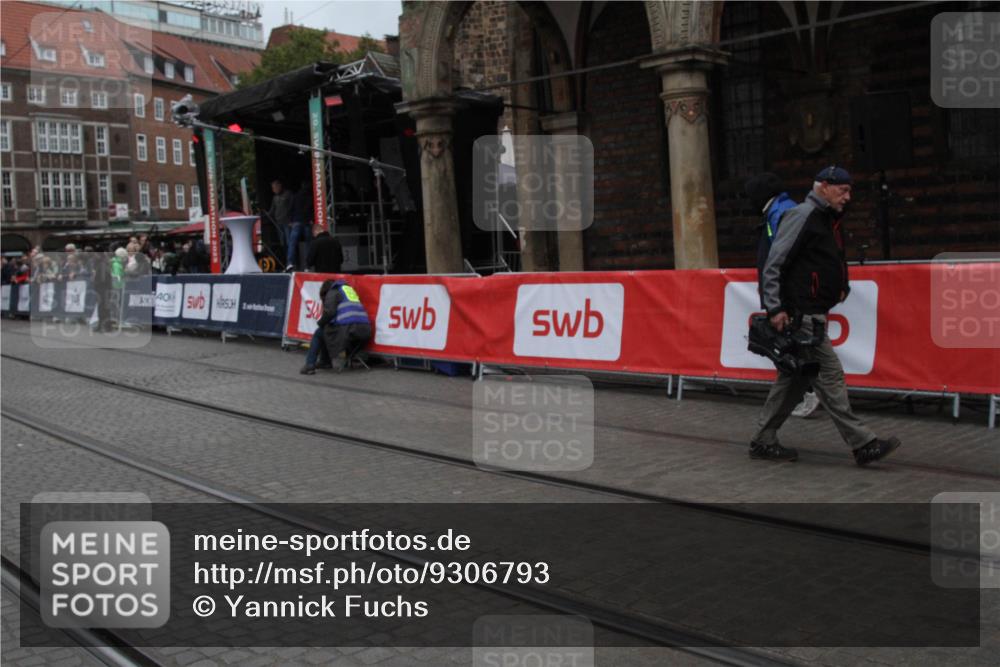05.10.2025 - 20. swb-Marathon Bremen Yannick Fuchs http://msf.ph/oto/9306793 05.10.2025 12:00:46 Ziel  meine-sportfotos.de