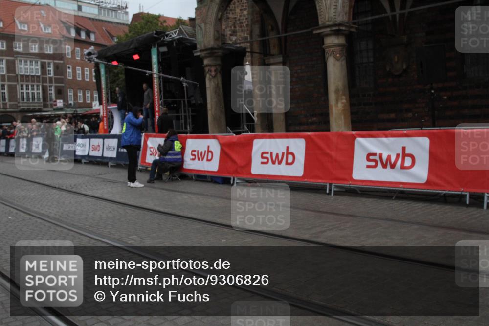 05.10.2025 - 20. swb-Marathon Bremen Yannick Fuchs http://msf.ph/oto/9306826 05.10.2025 12:00:53 Ziel  meine-sportfotos.de