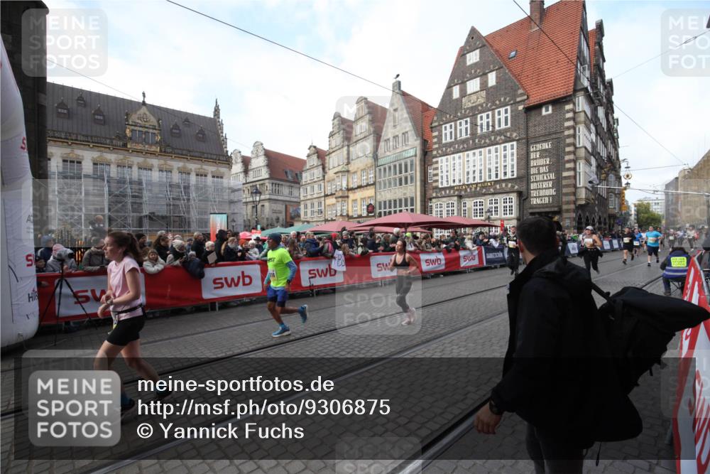 05.10.2025 - 20. swb-Marathon Bremen Yannick Fuchs http://msf.ph/oto/9306875 05.10.2025 10:54:00 Ziel 9313, 9456, 9548, 10046, 10163, 10484, 10616, 10785, 11152, 11533 meine-sportfotos.de