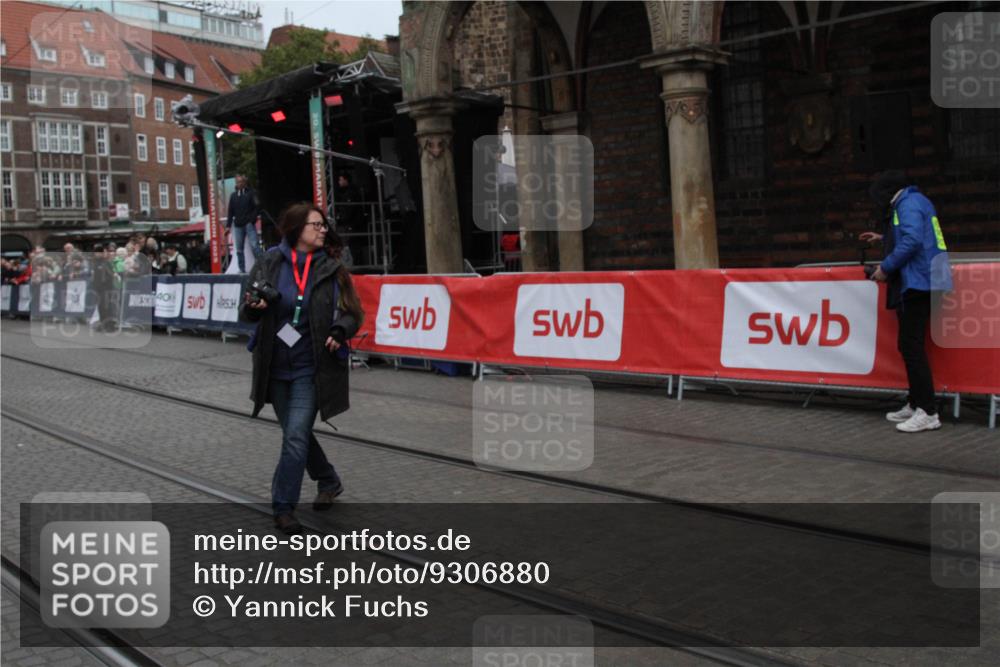 05.10.2025 - 20. swb-Marathon Bremen Yannick Fuchs http://msf.ph/oto/9306880 05.10.2025 12:01:06 Ziel  meine-sportfotos.de