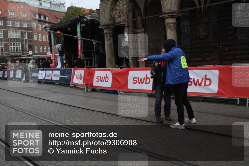 05.10.2025 - 20. swb-Marathon Bremen Yannick Fuchs http://msf.ph/oto/9306908 05.10.2025 12:01:16 Ziel  meine-sportfotos.de