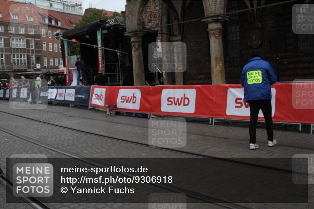05.10.2025 - 20. swb-Marathon Bremen Yannick Fuchs http://msf.ph/oto/9306918 05.10.2025 12:01:20 Ziel  meine-sportfotos.de