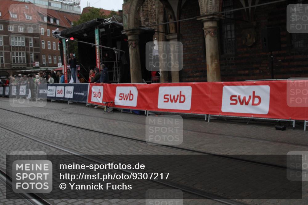 05.10.2025 - 20. swb-Marathon Bremen Yannick Fuchs http://msf.ph/oto/9307217 05.10.2025 12:02:34 Ziel  meine-sportfotos.de