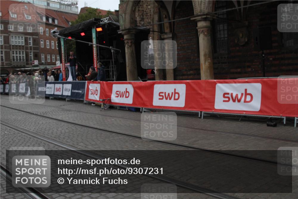 05.10.2025 - 20. swb-Marathon Bremen Yannick Fuchs http://msf.ph/oto/9307231 05.10.2025 12:02:36 Ziel  meine-sportfotos.de