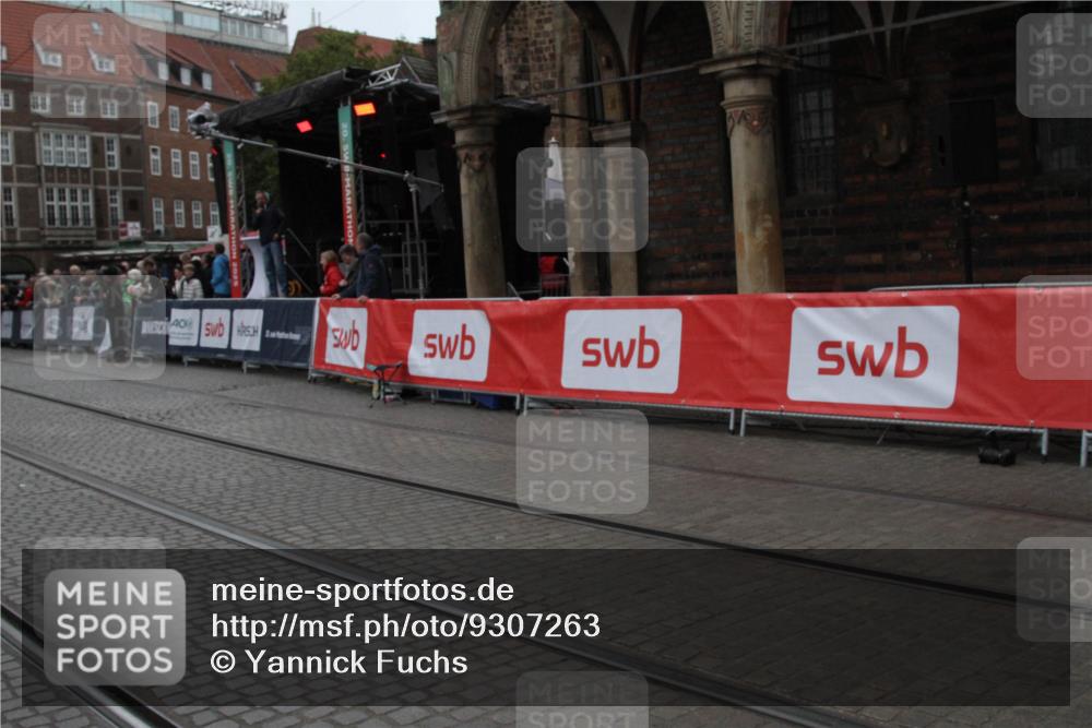 05.10.2025 - 20. swb-Marathon Bremen Yannick Fuchs http://msf.ph/oto/9307263 05.10.2025 12:02:41 Ziel  meine-sportfotos.de
