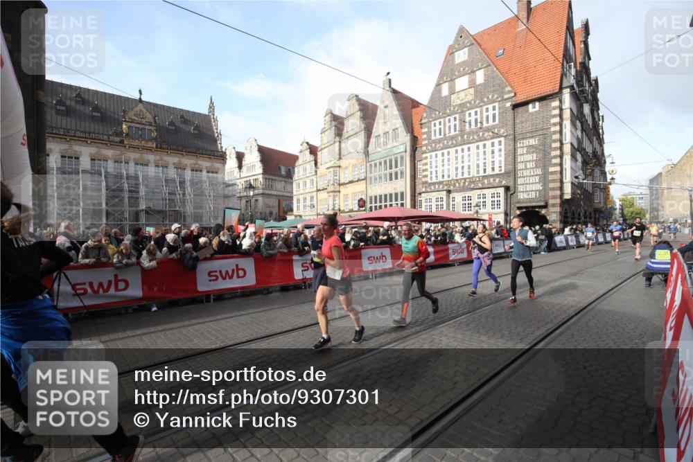 05.10.2025 - 20. swb-Marathon Bremen Yannick Fuchs http://msf.ph/oto/9307301 05.10.2025 10:56:41 Ziel 8118, 9547, 9886, 10008, 10042, 10971, 11260, 11475, 11691 meine-sportfotos.de
