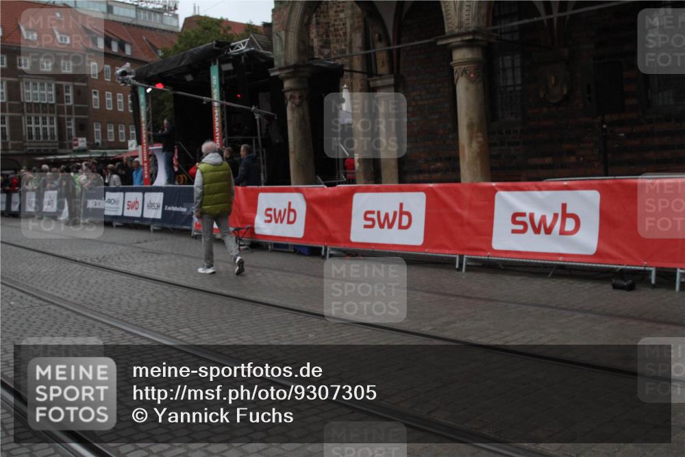 05.10.2025 - 20. swb-Marathon Bremen Yannick Fuchs http://msf.ph/oto/9307305 05.10.2025 12:03:10 Ziel  meine-sportfotos.de