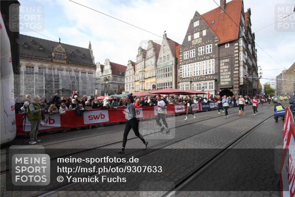 05.10.2025 - 20. swb-Marathon Bremen Yannick Fuchs http://msf.ph/oto/9307633 05.10.2025 10:58:26 Ziel 9174, 9462, 9608, 10084, 10586, 11181, 11184, 11495, 11724 meine-sportfotos.de