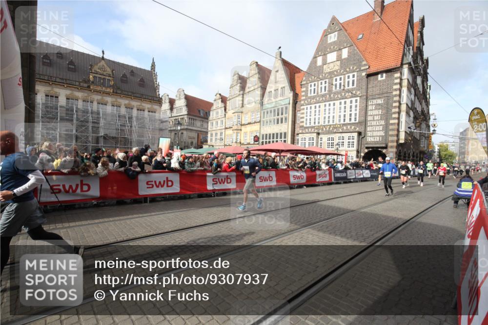 05.10.2025 - 20. swb-Marathon Bremen Yannick Fuchs http://msf.ph/oto/9307937 05.10.2025 11:00:27 Ziel 7215, 10067, 10217, 10504, 10794, 11424, 11699 meine-sportfotos.de