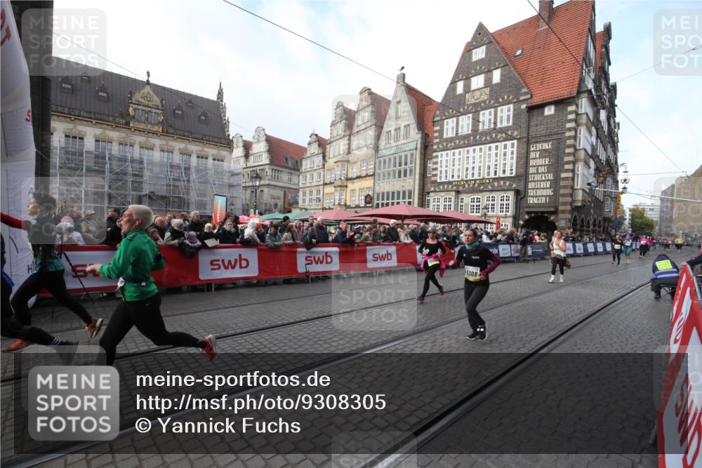 05.10.2025 - 20. swb-Marathon Bremen Yannick Fuchs http://msf.ph/oto/9308305 05.10.2025 11:03:32 Ziel 7776, 9308, 9498, 9850, 10446, 10995, 11150, 11236 meine-sportfotos.de