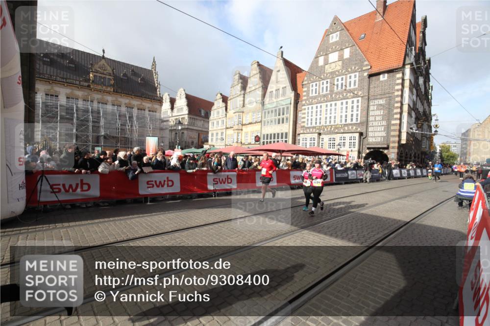 05.10.2025 - 20. swb-Marathon Bremen Yannick Fuchs http://msf.ph/oto/9308400 05.10.2025 11:04:26 Ziel 9537, 9684, 10678, 11200 meine-sportfotos.de