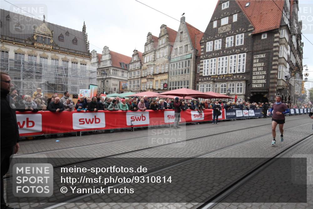 05.10.2025 - 20. swb-Marathon Bremen Yannick Fuchs http://msf.ph/oto/9310814 05.10.2025 11:24:47 Ziel  meine-sportfotos.de
