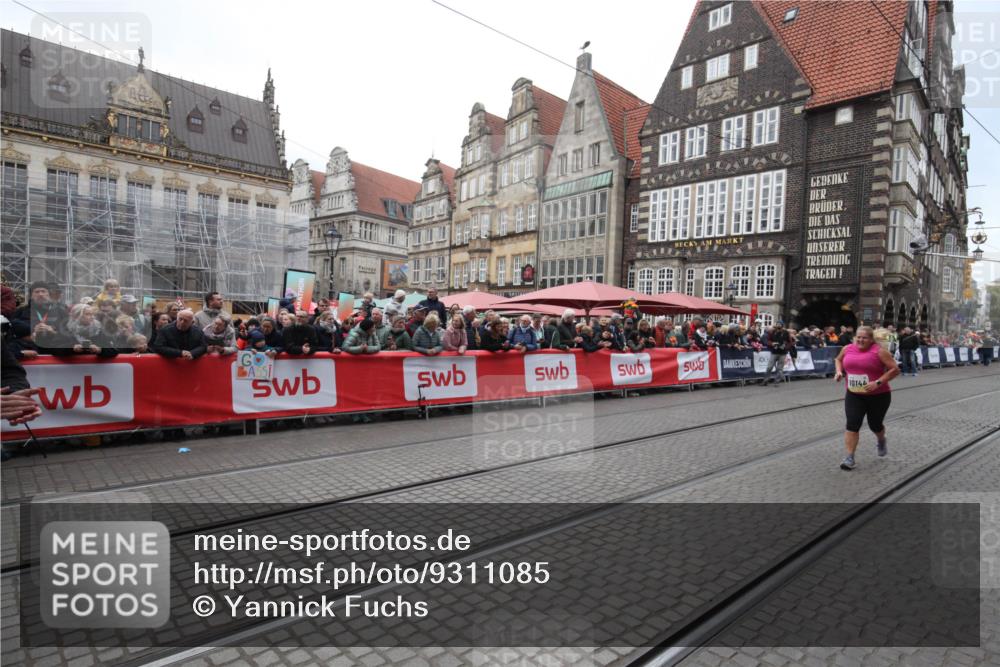 05.10.2025 - 20. swb-Marathon Bremen Yannick Fuchs http://msf.ph/oto/9311085 05.10.2025 11:26:07 Ziel 10144 meine-sportfotos.de
