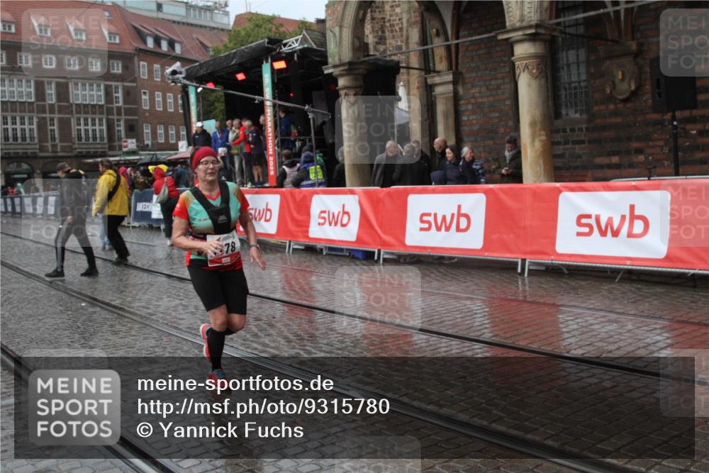 05.10.2025 - 20. swb-Marathon Bremen Yannick Fuchs http://msf.ph/oto/9315780 05.10.2025 14:57:29 Ziel 1778 meine-sportfotos.de
