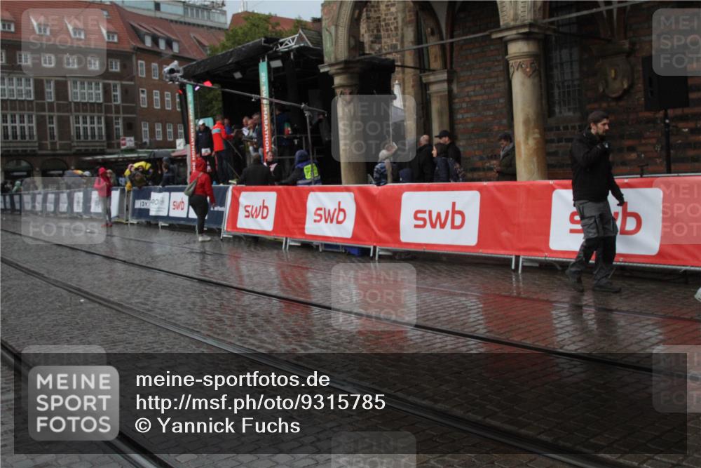 05.10.2025 - 20. swb-Marathon Bremen Yannick Fuchs http://msf.ph/oto/9315785 05.10.2025 14:58:14 Ziel  meine-sportfotos.de
