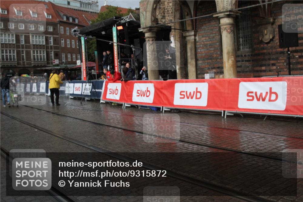 05.10.2025 - 20. swb-Marathon Bremen Yannick Fuchs http://msf.ph/oto/9315872 05.10.2025 15:06:20 Ziel  meine-sportfotos.de