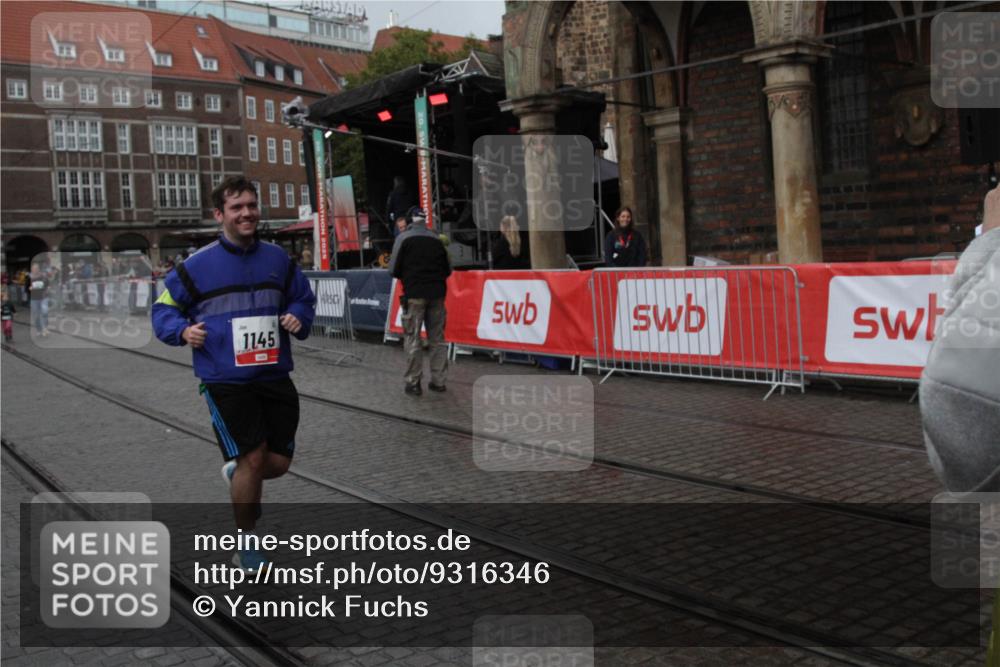05.10.2025 - 20. swb-Marathon Bremen Yannick Fuchs http://msf.ph/oto/9316346 05.10.2025 15:25:01 Ziel 1145 meine-sportfotos.de