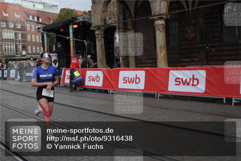 05.10.2025 - 20. swb-Marathon Bremen Yannick Fuchs http://msf.ph/oto/9316438 05.10.2025 10:39:29 Ziel 7111, 11343 meine-sportfotos.de