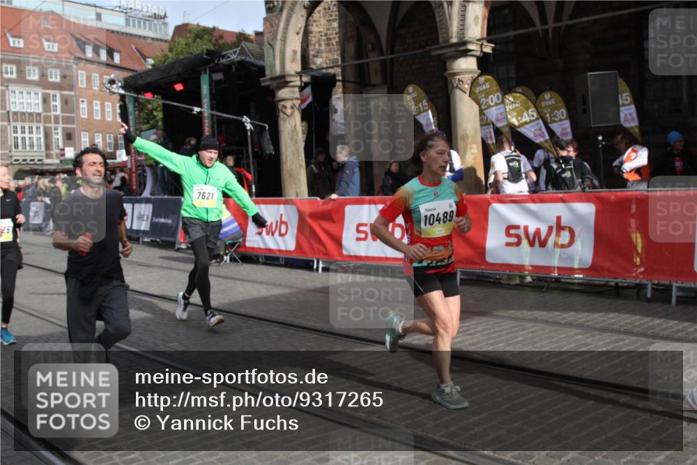 05.10.2025 - 20. swb-Marathon Bremen Yannick Fuchs http://msf.ph/oto/9317265 05.10.2025 11:00:14 Ziel 7177, 7621, 9672, 10345, 10489, 10889, 10919, 11050, 11125, 11600, 11713 meine-sportfotos.de