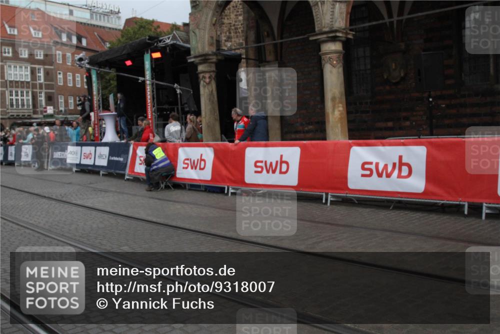 05.10.2025 - 20. swb-Marathon Bremen Yannick Fuchs http://msf.ph/oto/9318007 05.10.2025 11:16:50 Ziel  meine-sportfotos.de