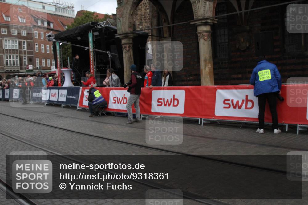 05.10.2025 - 20. swb-Marathon Bremen Yannick Fuchs http://msf.ph/oto/9318361 05.10.2025 11:19:10 Ziel  meine-sportfotos.de