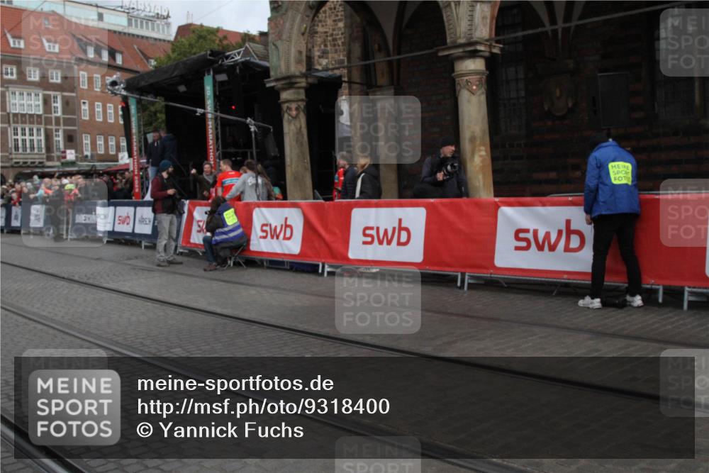 05.10.2025 - 20. swb-Marathon Bremen Yannick Fuchs http://msf.ph/oto/9318400 05.10.2025 11:19:46 Ziel  meine-sportfotos.de