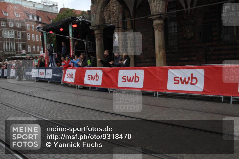 05.10.2025 - 20. swb-Marathon Bremen Yannick Fuchs http://msf.ph/oto/9318470 05.10.2025 11:24:58 Ziel  meine-sportfotos.de